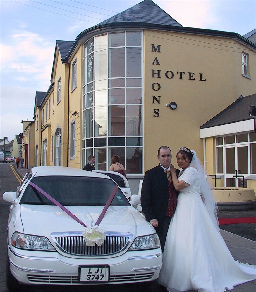 Mahon'S Hotel Irvinestown Exteriör bild